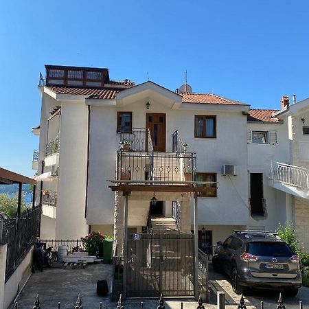 Apartments Savina Smjestaj Herceg Novi Luaran gambar