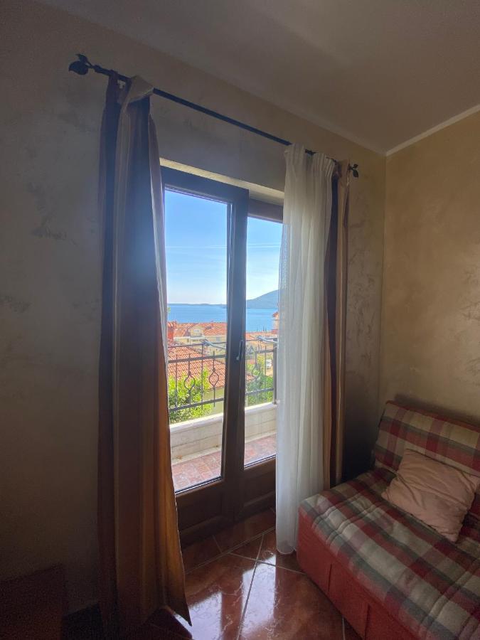 Apartments Savina Smjestaj Herceg Novi Luaran gambar