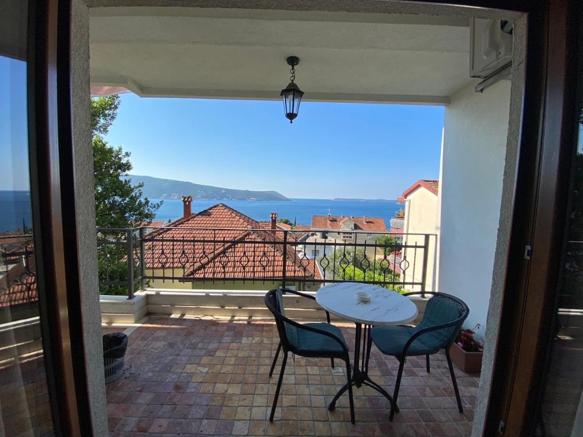 Apartments Savina Smjestaj Herceg Novi Luaran gambar